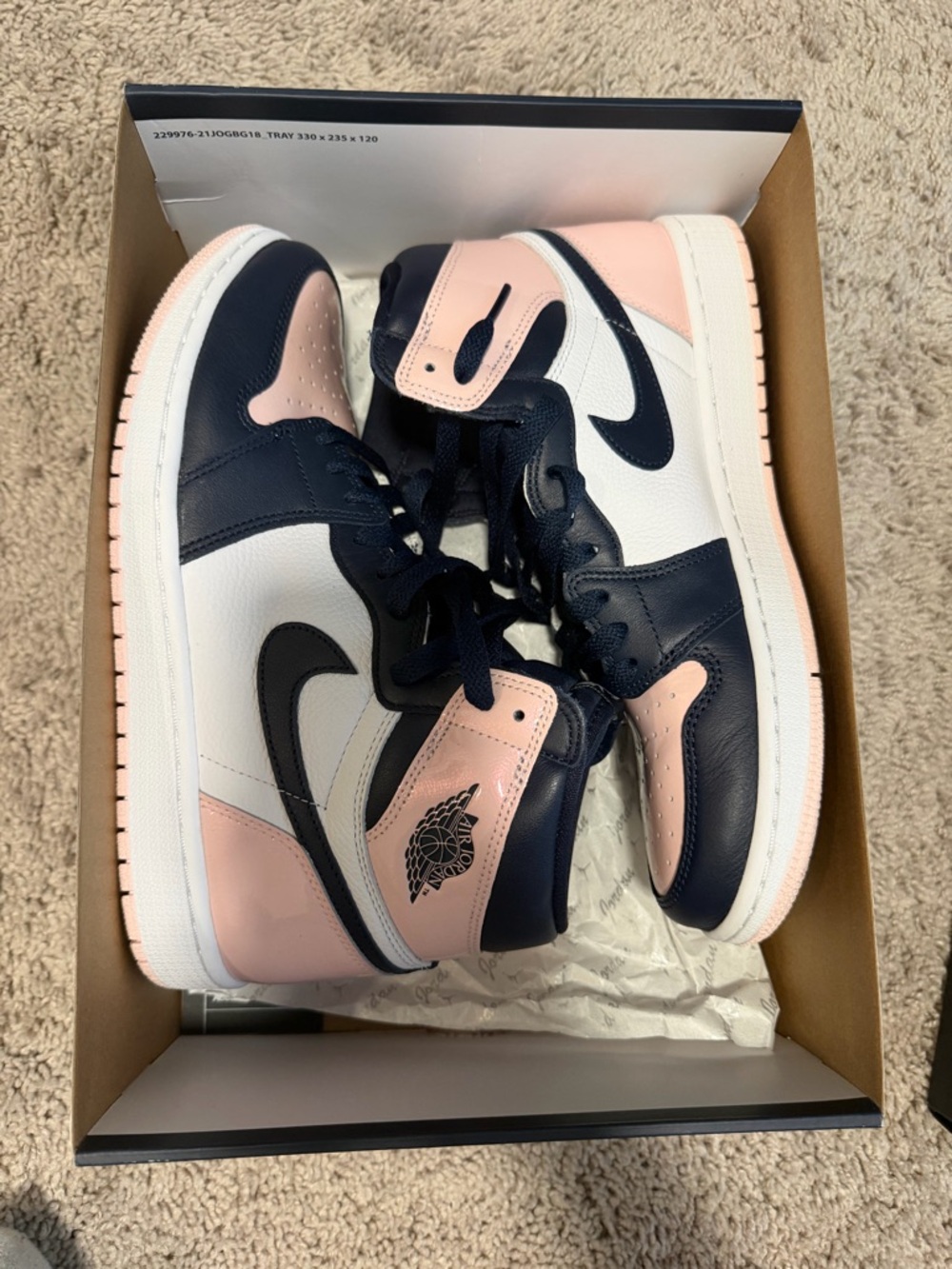 Air Jordan 1 bubble gum